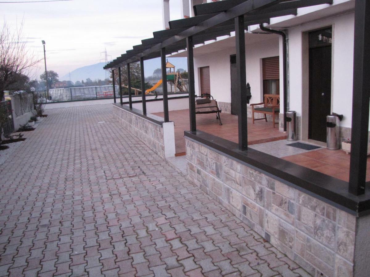Hotel Quattro Stagioni Padula Exteriér fotografie